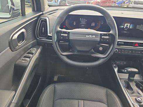 New 2026 Kia Sorento S FWD image 13
