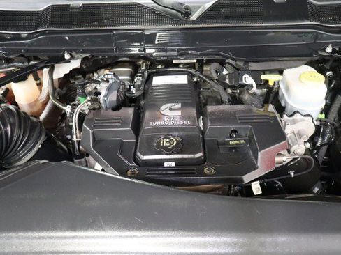 Used 2022 RAM 3500 Laramie AWD/4WD image 86