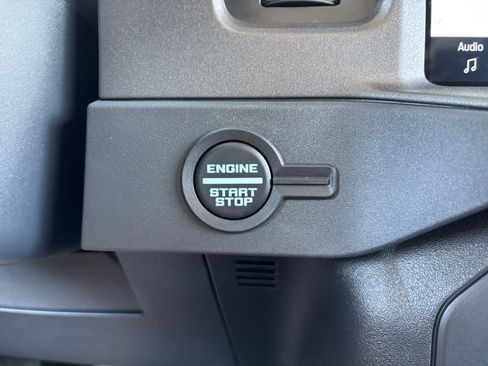 New 2026 Ford Bronco Big Bend w/ Black Diamond Package image 29