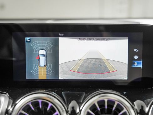 Certified 2023 Mercedes-Benz EQB 300 4MATIC image 22