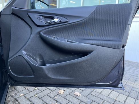 Used 2023 Chevrolet Malibu LT image 33