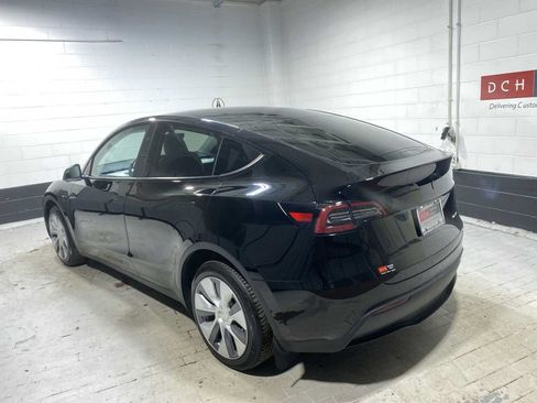 Used 2023 Tesla Model Y Long Range AWD/4WD image 4