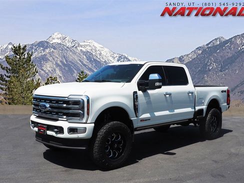 Used 2024 Ford F350 Platinum image 1