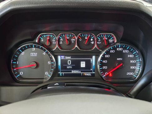 Used 2019 GMC Yukon SLT AWD/4WD image 11