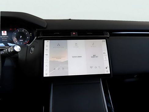 Certified 2026 Land Rover Range Rover Velar S AWD/4WD image 23