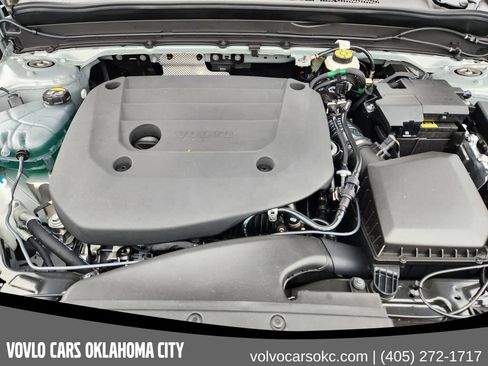 Used 2026 Volvo XC40 B5 Plus w/ Protection Package Premier AWD/4WD image 31