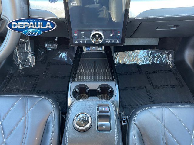 Used 2021 Ford Mustang Mach-E Select w/ Comfort/Technology Package AWD/4WD image 14