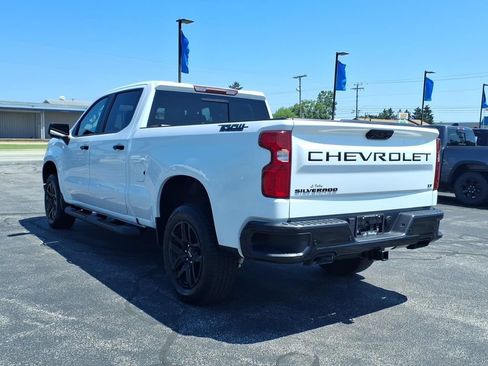Used 2025 Chevrolet Silverado 1500 LT Trail Boss w/ Convenience Package II AWD/4WD image 13