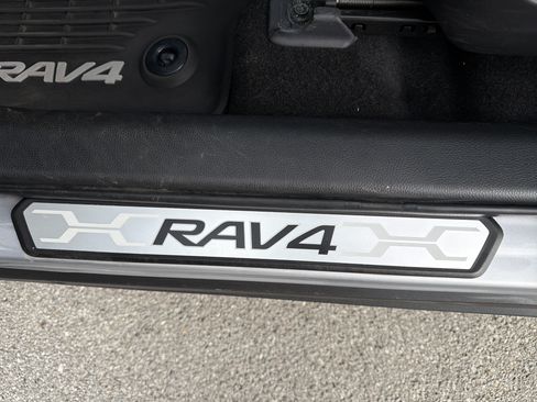 Certified 2021 Toyota RAV4 SE w/ Weather & Moonroof Package AWD/4WD image 17