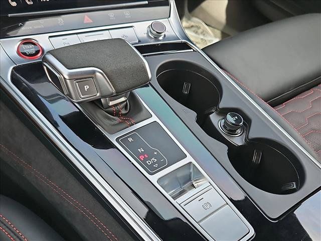 Used 2025 Audi RS 7 Performance AWD/4WD image 17