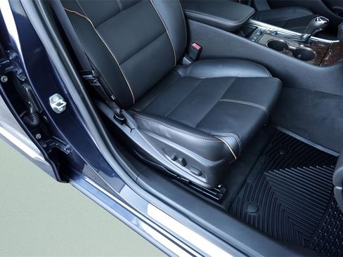 Used 2015 Chevrolet Impala LTZ image 24