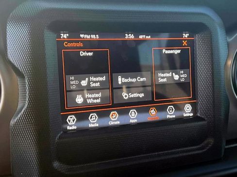 Used 2020 Jeep Wrangler Unlimited Sport image 29