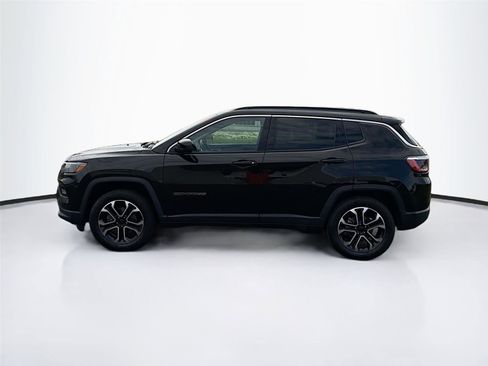 Used 2022 Jeep Compass Limited AWD/4WD image 4