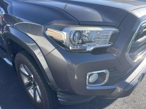 Used 2016 Toyota Tacoma Limited w/ Towing Package RWD image 2