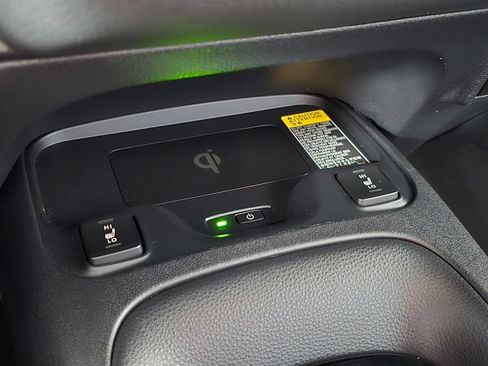 Used 2024 Toyota Corolla XSE FWD image 34
