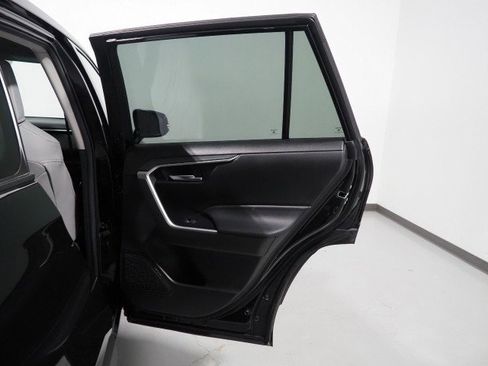 Used 2023 Toyota RAV4 XLE image 51