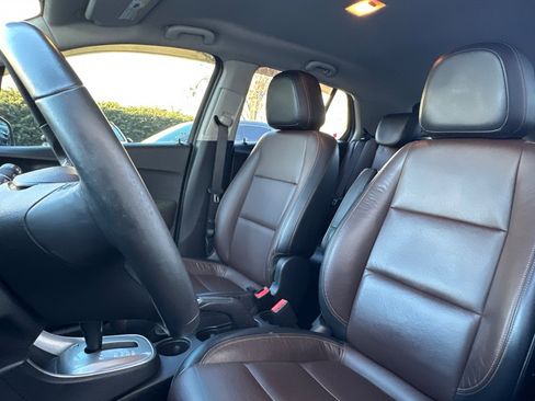 Used 2015 Chevrolet Trax LTZ image 20