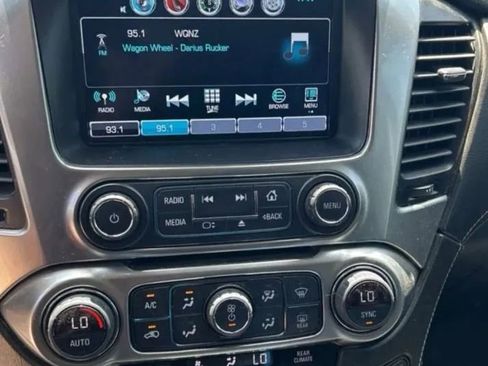 Used 2019 Chevrolet Tahoe Premier image 12