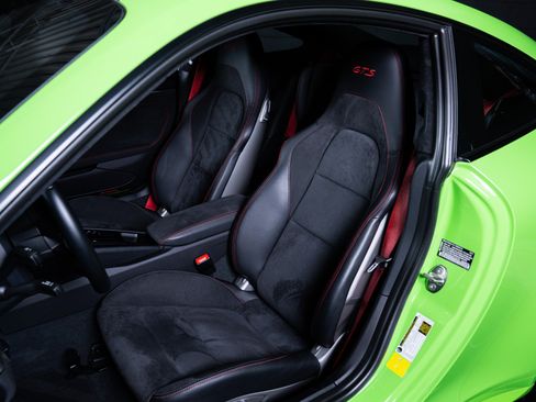 Used 2018 Porsche 911 Carrera GTS RWD image 5