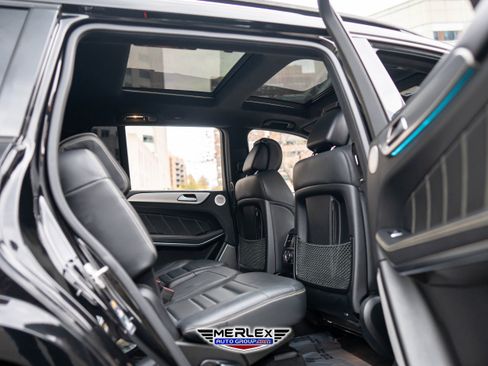 Used 2018 Mercedes-Benz GLS 63 AMG 4MATIC w/ AMG Night Styling Package image 19