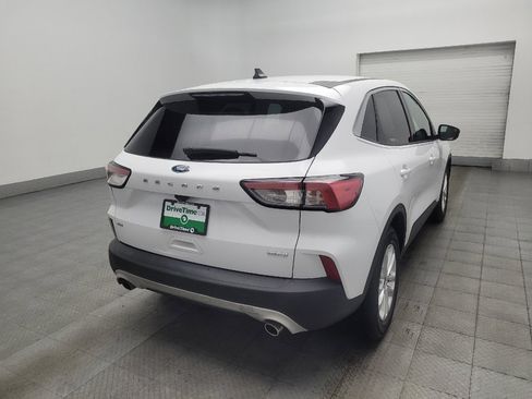 Used 2020 Ford Escape SE FWD image 9