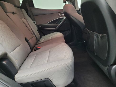 Used 2018 Hyundai Santa Fe Sport FWD image 19