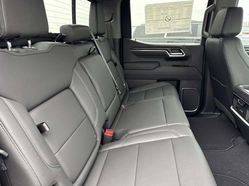 New 2026 GMC Sierra 1500 SLT w/ SLT Premium Plus Package image 22