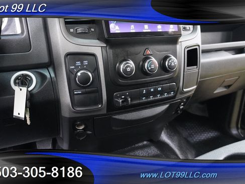 Used 2018 RAM 2500 Tradesman w/ Chrome Appearance Group image 21