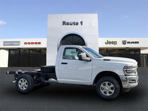 New 2026 RAM 3500 Tradesman w/ Chrome Appearance Group A image 5