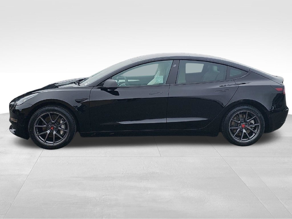 Used 2021 Tesla Model 3 Standard Range Plus RWD image 6