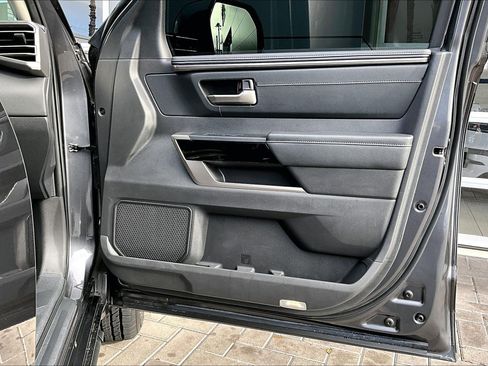 Used 2024 Toyota Tundra Limited image 24