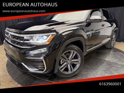 Used 2021 Volkswagen Atlas Cross Sport SE w/ Panoramic Sunroof Package