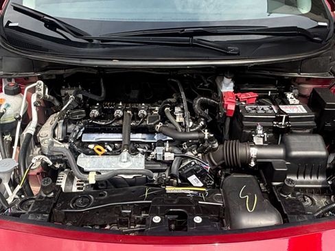Used 2025 Nissan Versa SV FWD image 31
