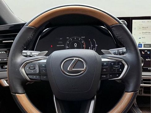 Certified 2024 Lexus RX 350 Premium w/ Cold Area Package AWD/4WD image 17