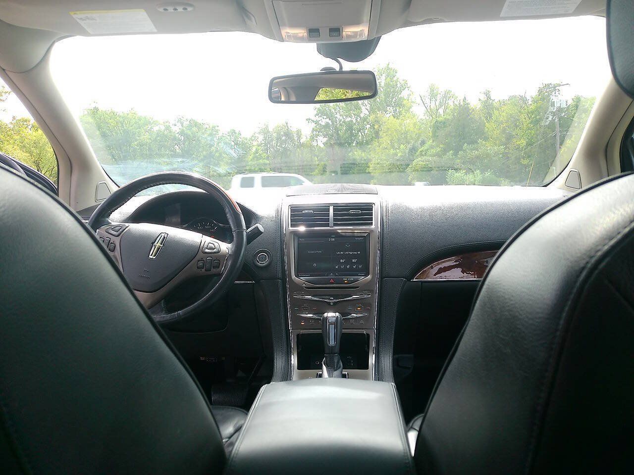 Used 2013 Lincoln MKX AWD image 22