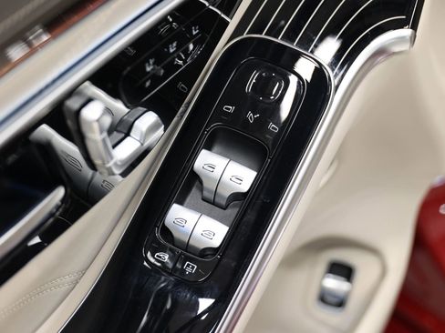 Used 2021 Mercedes-Benz Maybach S 580 S 580 4MATIC Sedan 4D image 13