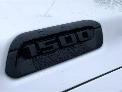 Used 2021 RAM 1500 Big Horn AWD/4WD image 30