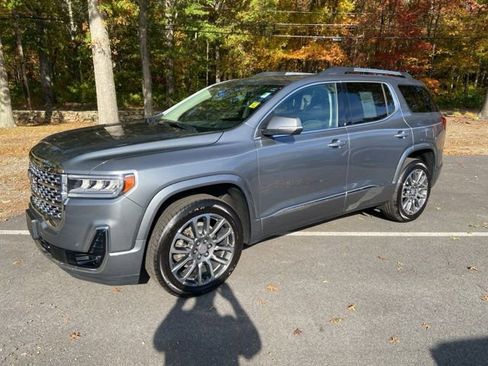 Used 2021 GMC Acadia Denali w/ Denali Ultimate Package image 2