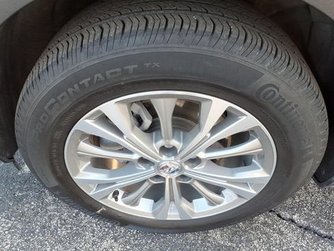 Used 2023 Buick Envision Preferred FWD image 13