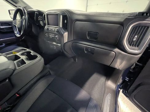 Used 2021 Chevrolet Silverado 1500 LT AWD/4WD image 30