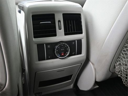 Used 2013 Mercedes-Benz GL 450 4MATIC image 22