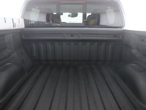 Used 2022 Chevrolet Colorado Z71 w/ Safety Package AWD/4WD image 27
