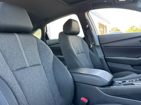 Used 2023 Honda Accord Sport image 29