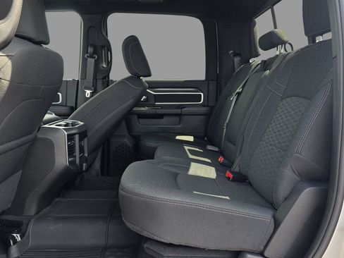 New 2026 RAM 2500 Big Horn AWD/4WD image 23
