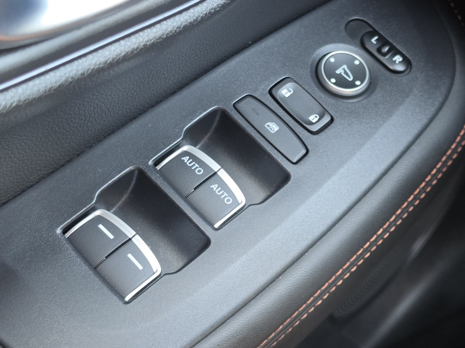 Used 2023 Honda HR-V Sport image 14
