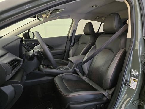 Certified 2024 Subaru Crosstrek 2.5i Limited w/ Crosstrek Mirror Package image 5