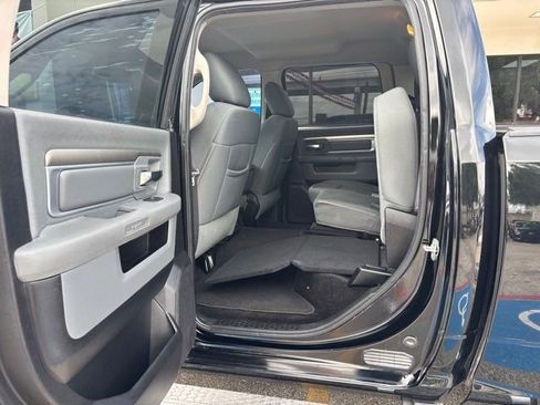 Used 2014 RAM 1500 Lone Star RWD image 18
