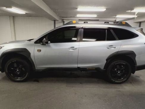 Used 2022 Subaru Outback Wilderness w/ Wilderness Package AWD/4WD image 5