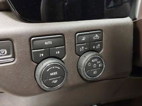 New 2026 Chevrolet Silverado 1500 LTZ w/ LTZ Premium Package image 23