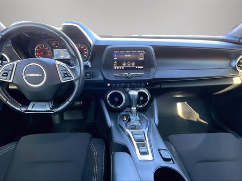 Used 2020 Chevrolet Camaro LT image 7